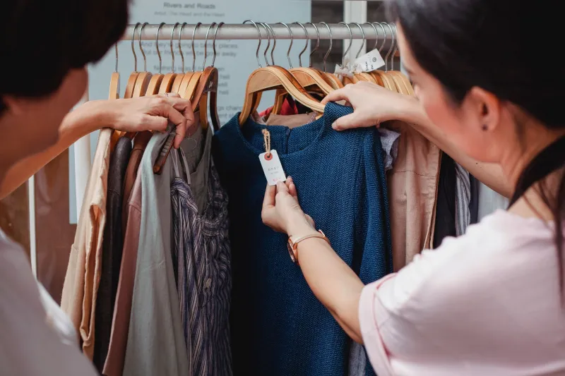 The Invisible Line in Your Brain That Changes How You Spend Money